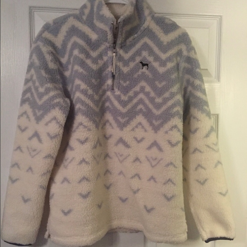 VS pink Sherpa quarter zip